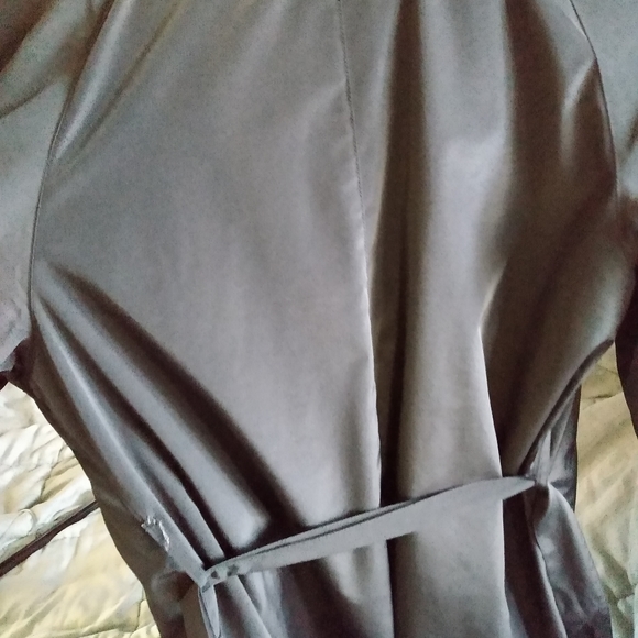 Jacket - Picture 2 of 4